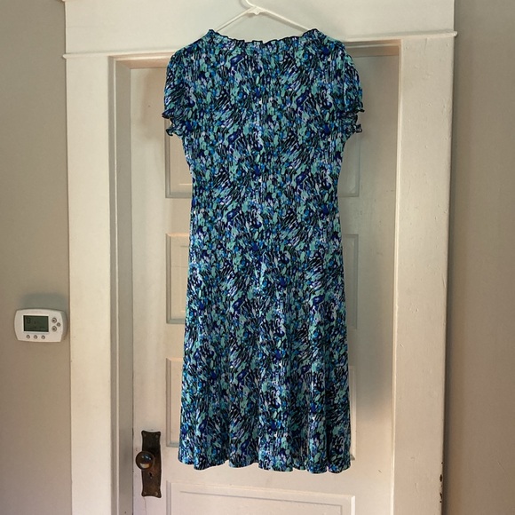 Connected Apparel Women’s Dress - Picture 2 of 2